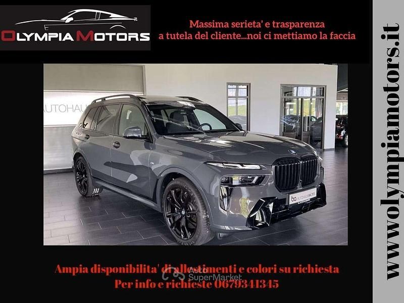 Usata BMW X7 M Sport 352 CV (258 kW) 2024 Dravitgrau met. SUV