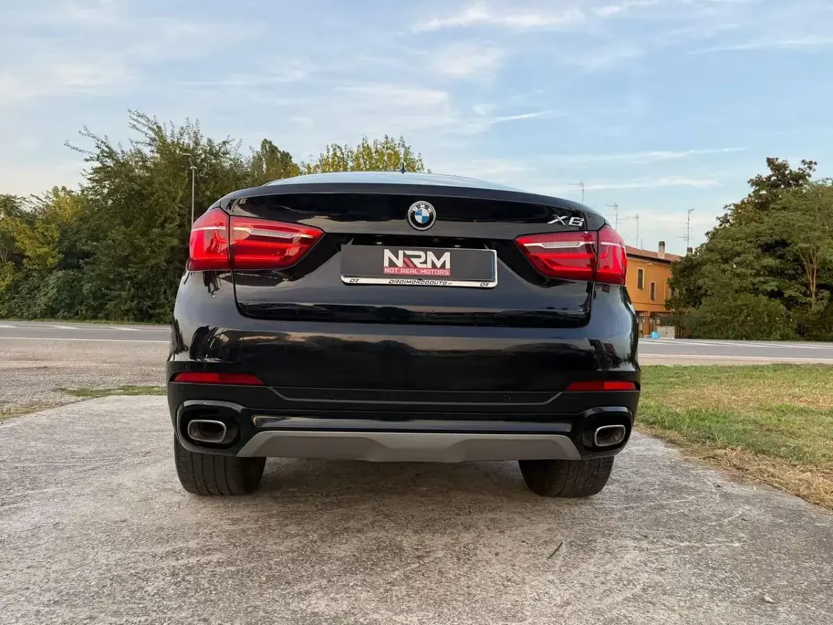 Usata BMW X6 M Sport 249 CV (183 kW) 2018 Blu/azzurro SUV