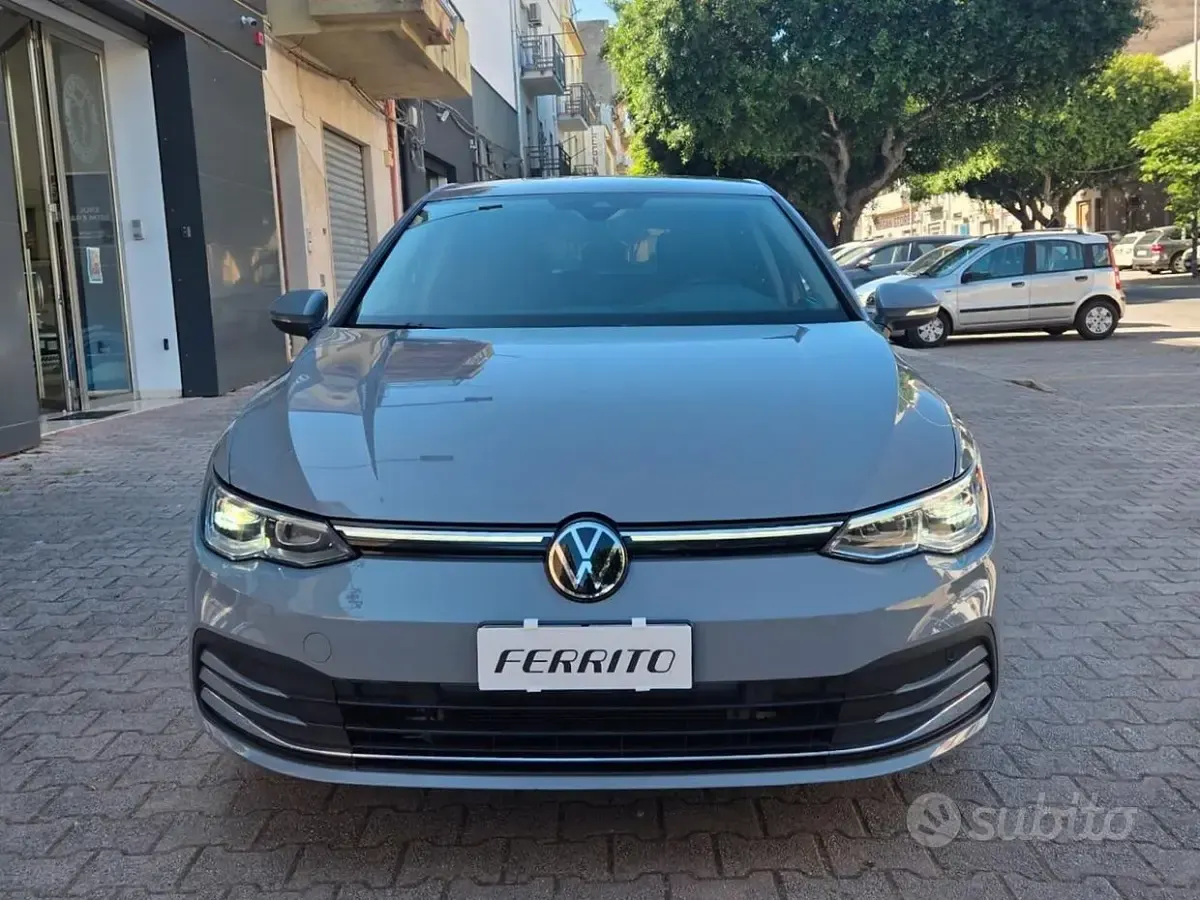 Usata VW Golf VIII Style 150 CV (110 kW) 2022 Grigio Berlina