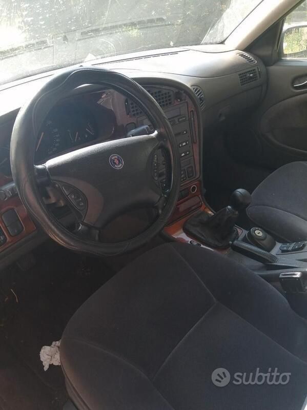 Usata Saab 9-5 192 CV (141 kW) 1999 Grigio Berlina