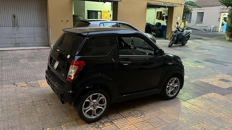 Begagnad Ligier JS50 2020 Halvkombi