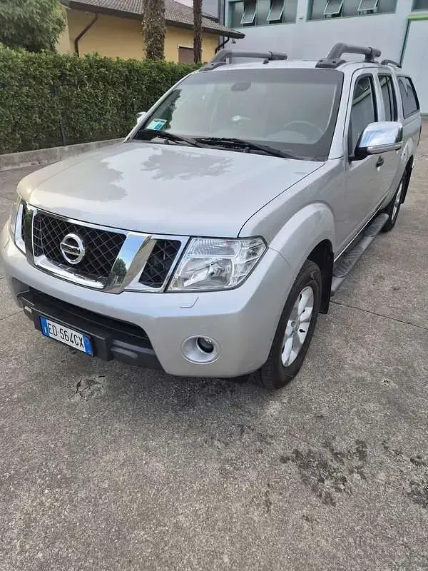 Usata Nissan Navara 231 CV (169 kW) 2010 Pick-up