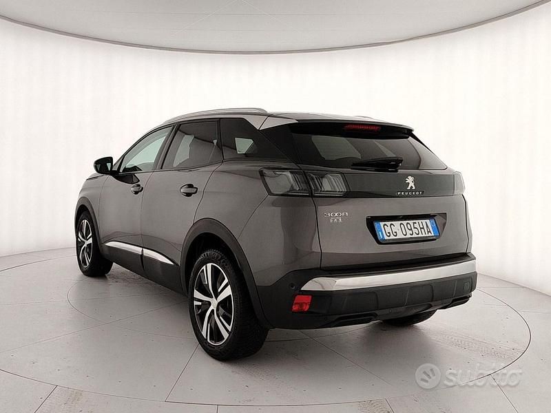 Usata Peugeot 3008 Allure 130 CV (95 kW) 2021 Grigio SUV