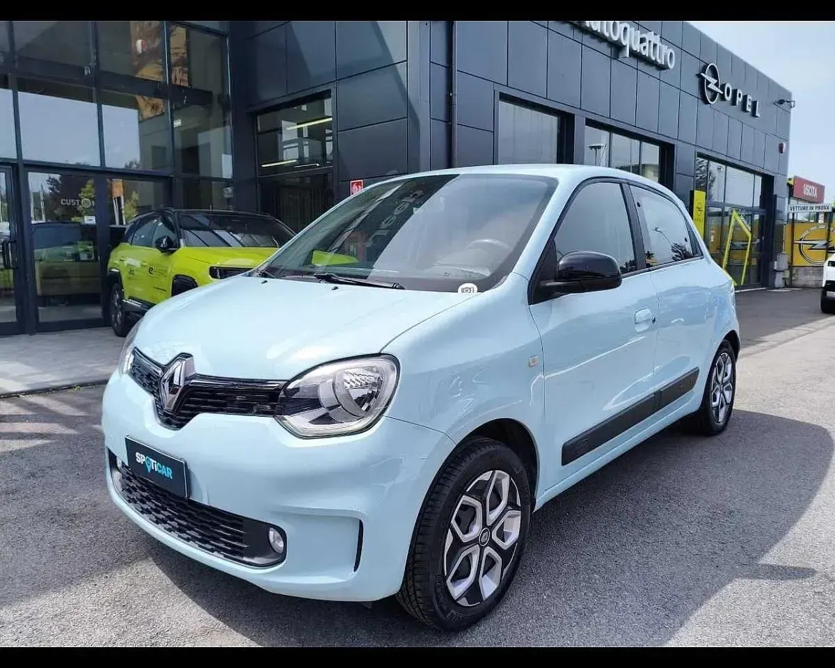 Usata Renault Twingo Equilibre 30 kW (42 CV) 2022 Utilitaria