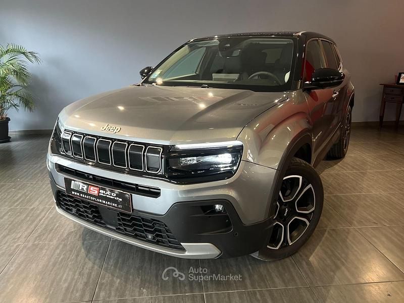 Usata Jeep Avenger Summit 101 CV (74 kW) 2025 Grigio SUV