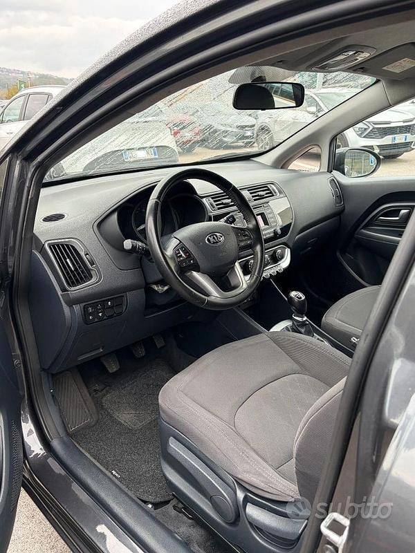 Usata Kia Rio 75 CV (55 kW) 2015