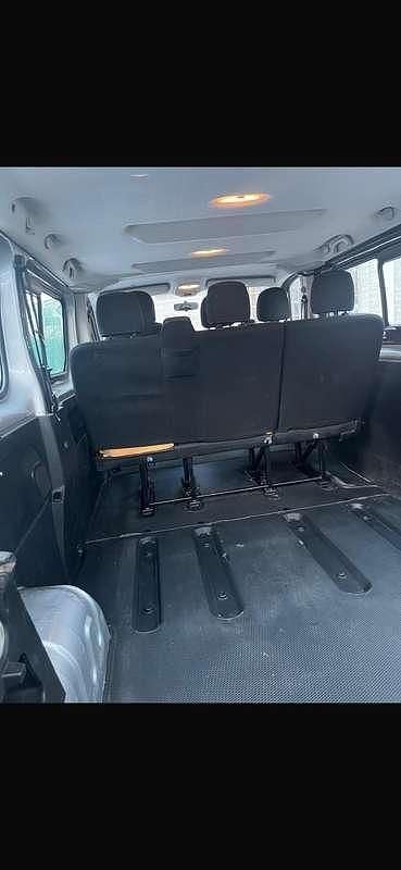 Usata Opel Vivaro 125 CV (91 kW) 2017 Monovolume