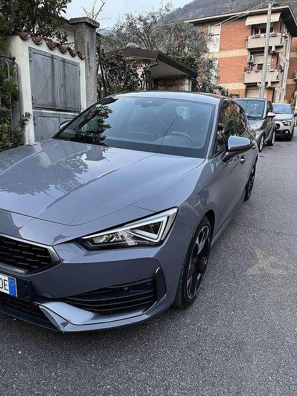 Usata Cupra Leon 150 CV (110 kW) 2023 Berlina