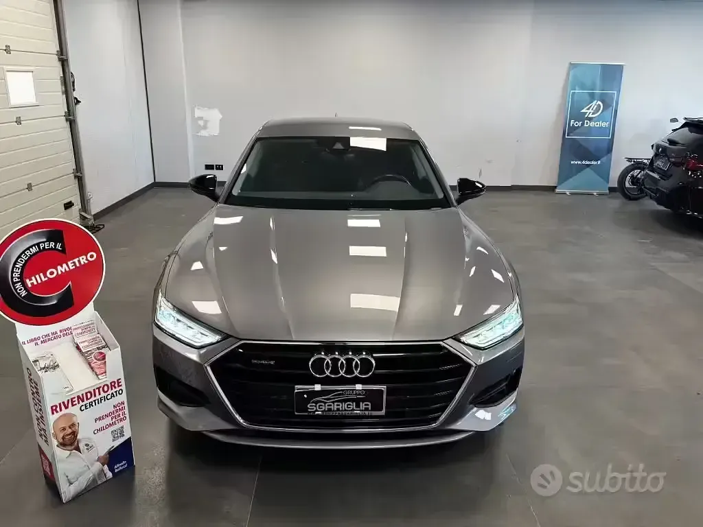 Usata Audi A7 Sportback Ambiente 231 CV (169 kW) 2020 Grigio scuro Utilitaria