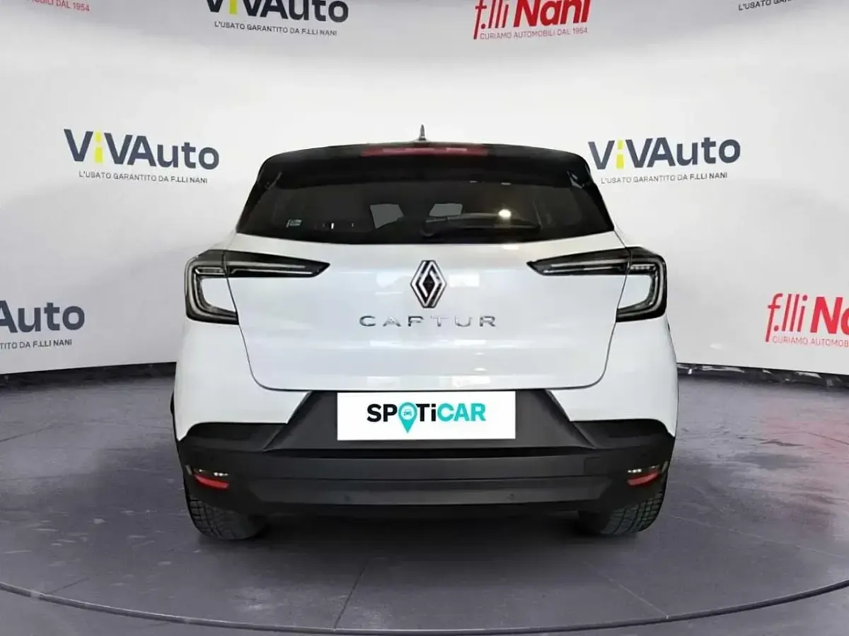 Usata Renault Captur Evolution 101 CV (74 kW) 2024 Bianco SUV