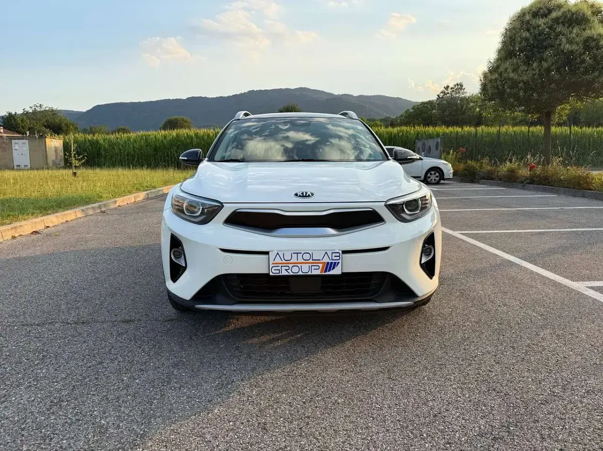 Usata Kia Stonic 97 CV (71 kW) 2018 Bianco SUV