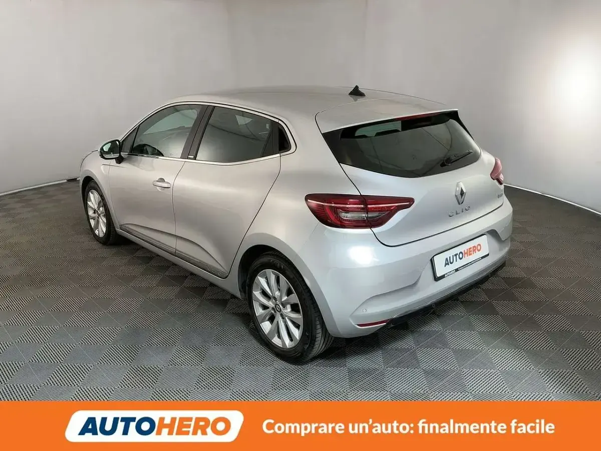 Usata Renault Clio Intens 91 CV (66 kW) 2021 Argento Utilitaria
