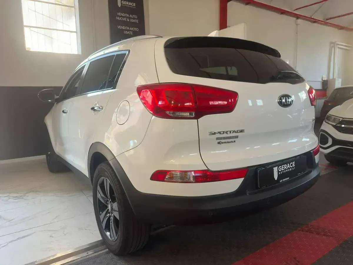 Usata Kia Sportage 116 CV (85 kW) 2015 Bianco SUV