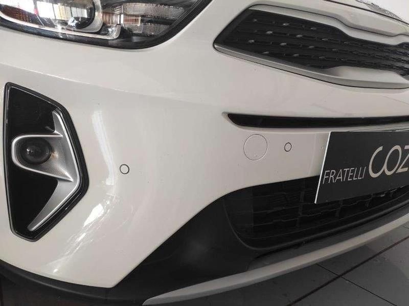 Usata Kia Stonic Urban 83 CV (61 kW) 2022 Bianco SUV