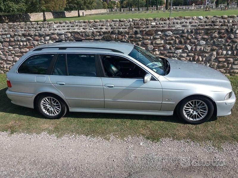 Usata BMW 530 193 CV (141 kW) 2003 Station wagon
