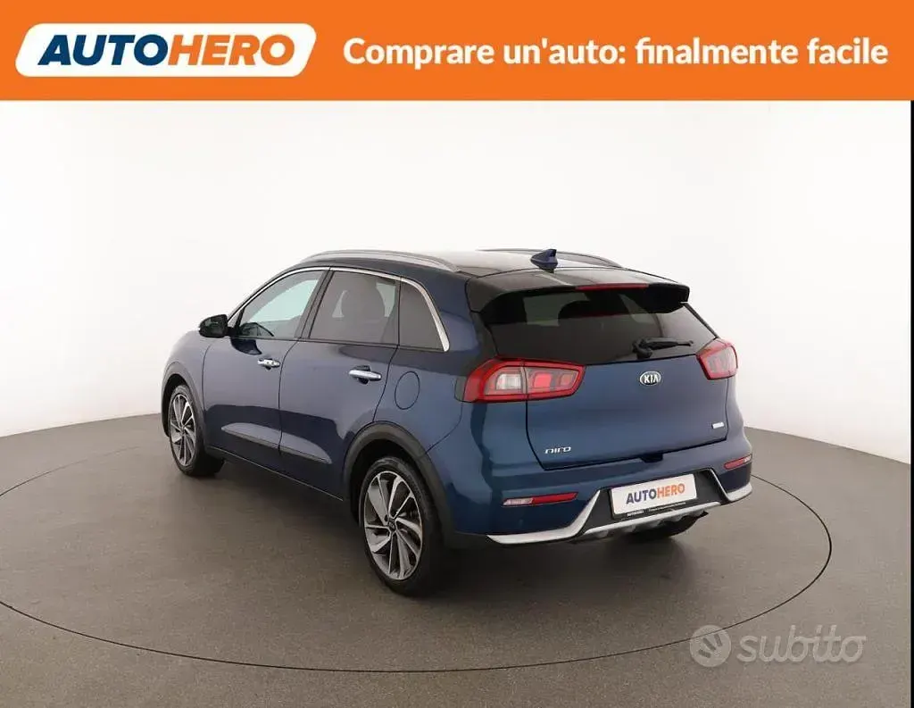 Usata Kia Niro Style 105 CV (77 kW) 2017 Blu SUV