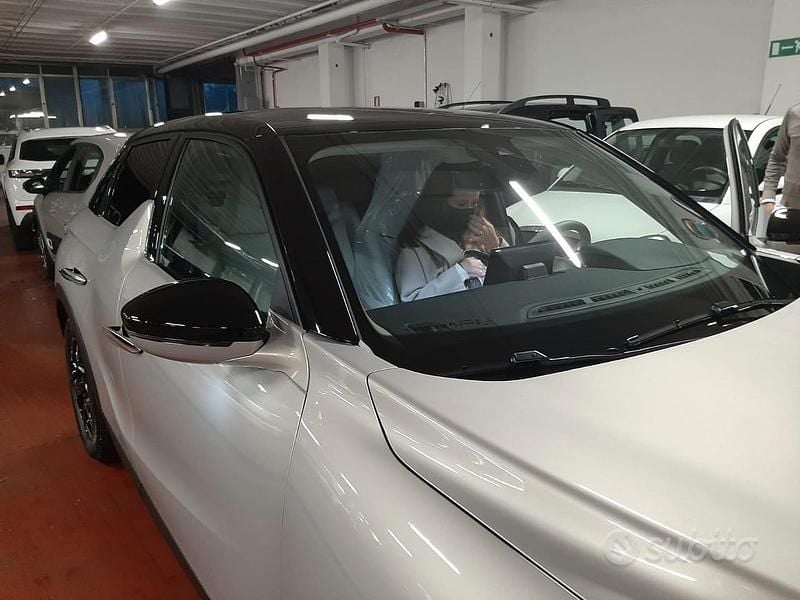Usata DS Automobiles DS3 Crossback E-Tense 100 kW (136 CV) 2020 Grigio SUV