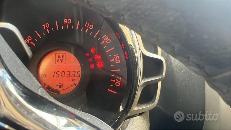 Usata Toyota Aygo 69 CV (50 kW) 2015 Bianco Utilitaria