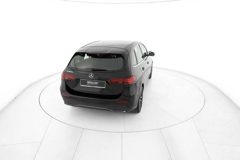 Usata Mercedes B180 Advanced Plus 116 CV (85 kW) 2023 Nero Monovolume