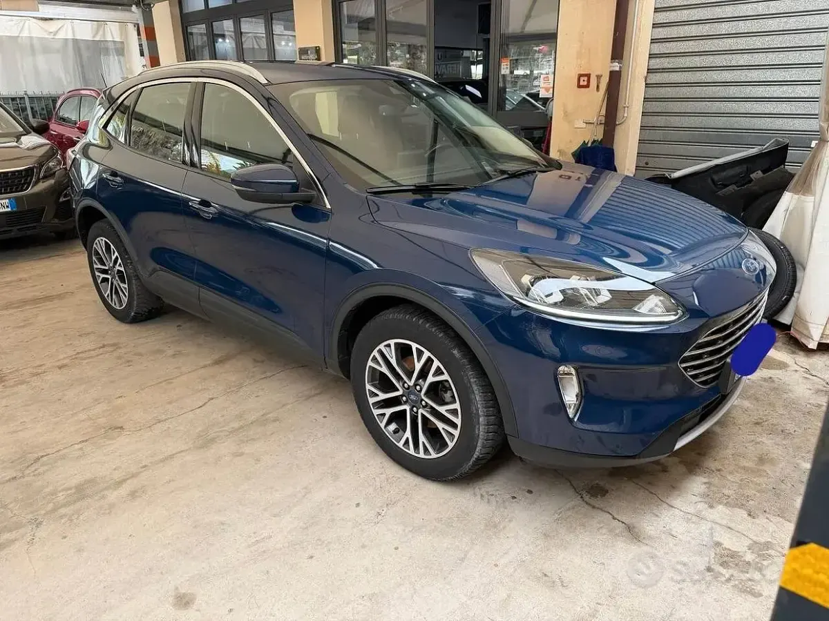 Usata Ford Kuga Titanium X 120 CV (88 kW) 2021 Blu SUV