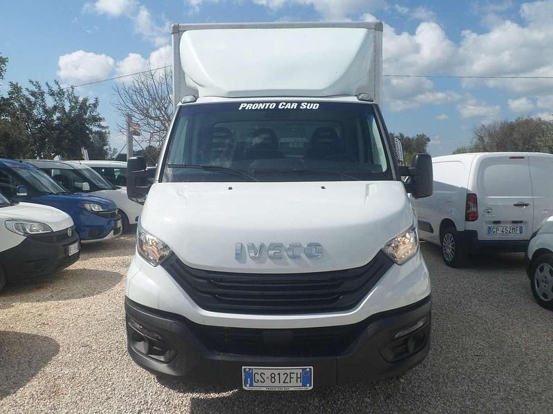 Usata Iveco Daily 140 CV (102 kW) 2025 Bianco Furgone