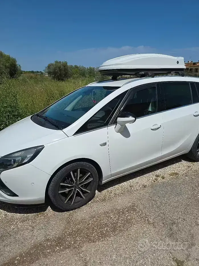 Usata Opel Zafira Tourer 150 CV (110 kW) 2014 Bianco Monovolume