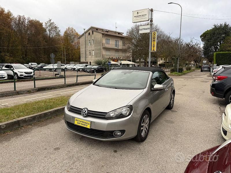 Usata VW Golf Cabriolet 105 CV (77 kW) 2012 Grigio Cabrio