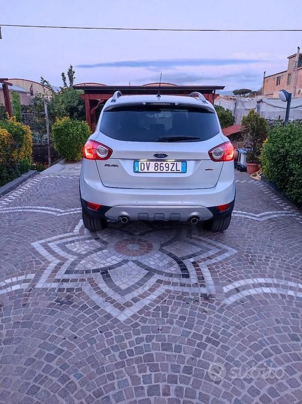 Usata Ford Kuga 136 CV (100 kW) 2009 Bianco SUV