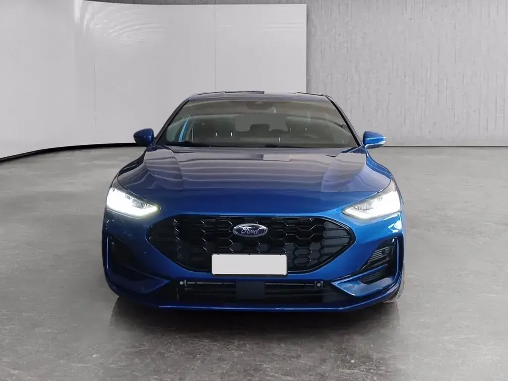 Usata Ford Focus ST-Line X 125 CV (91 kW) 2024 Blu Berlina