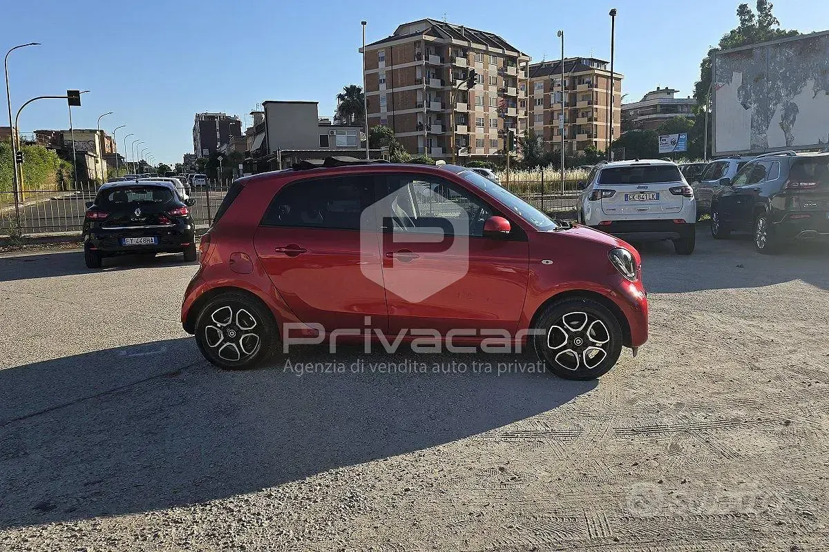 Usata Smart ForFour Passion 71 CV (52 kW) 2019 Rosso Utilitaria