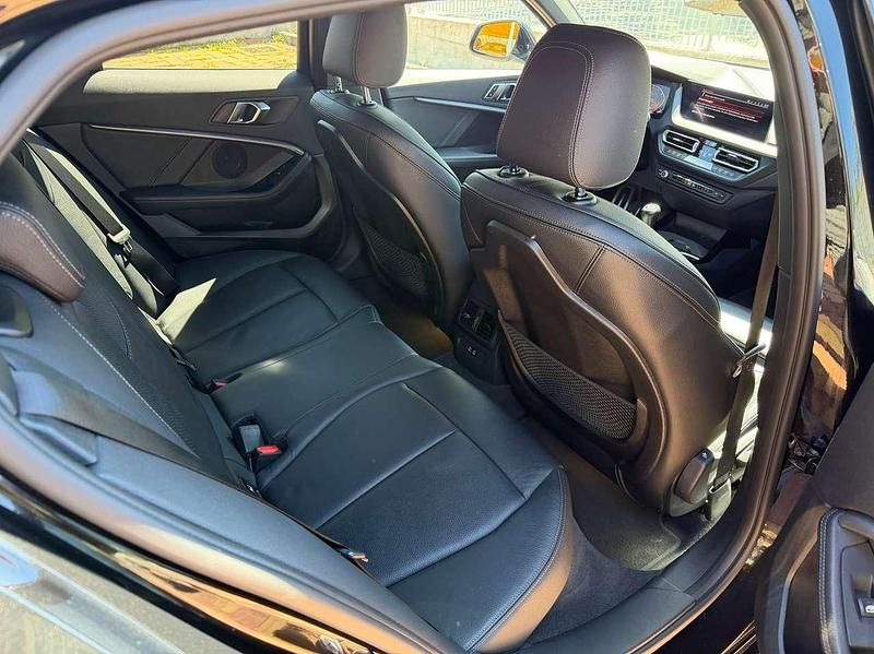 Usata BMW 118 M Sport 150 CV (110 kW) 2021 Nero carbon Utilitaria