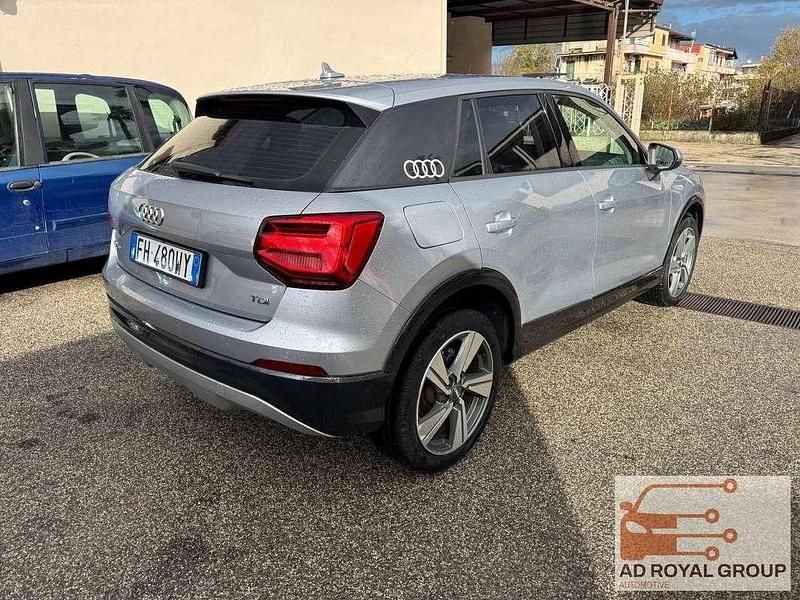 Usata Audi Q2 Sport 116 CV (85 kW) 2017 Argento SUV