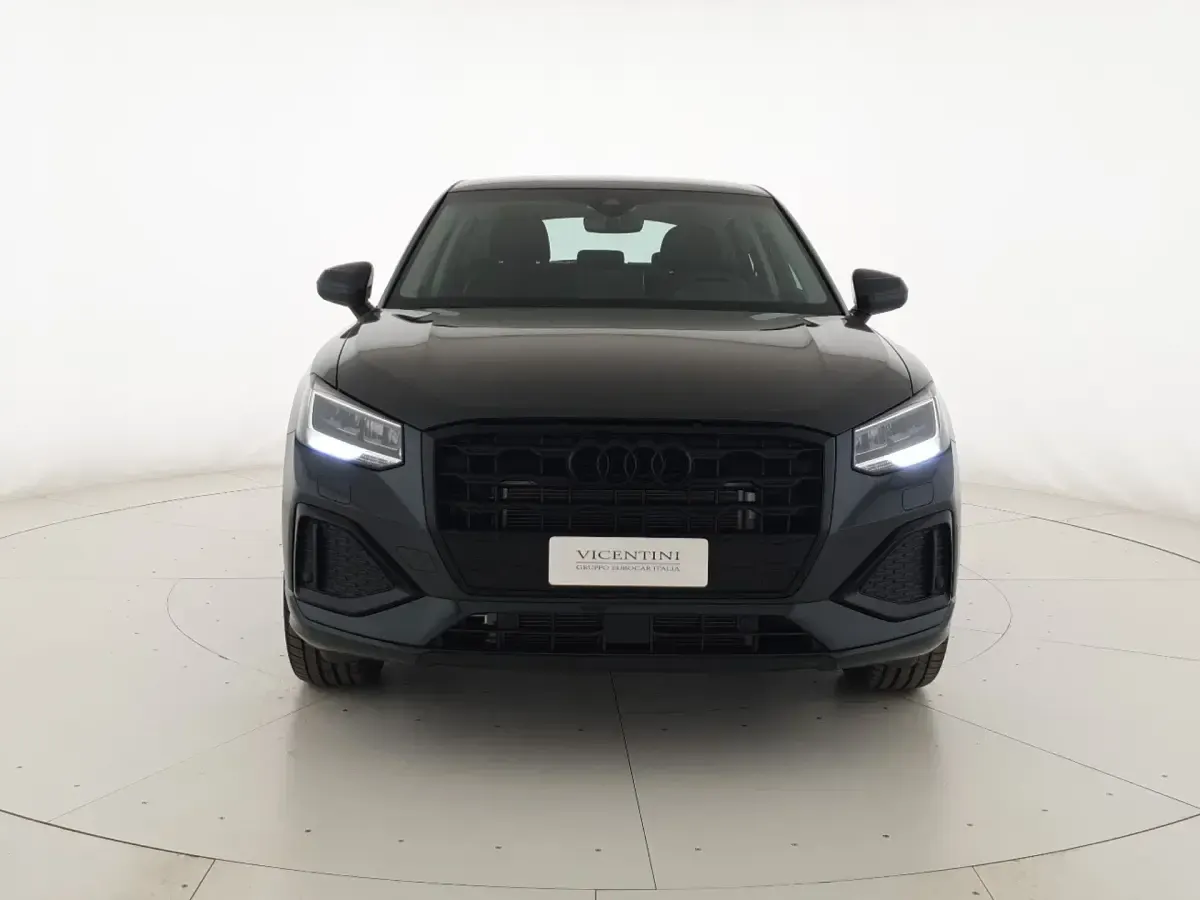 Nuova Audi Q2 Advanced 150 CV (110 kW) 2026 Grigio manhattan metallizzato SUV