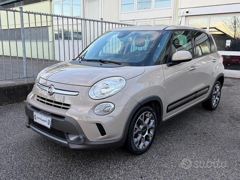 Usata Fiat 500L Trekking 105 CV (77 kW) 2013 Grigio Monovolume
