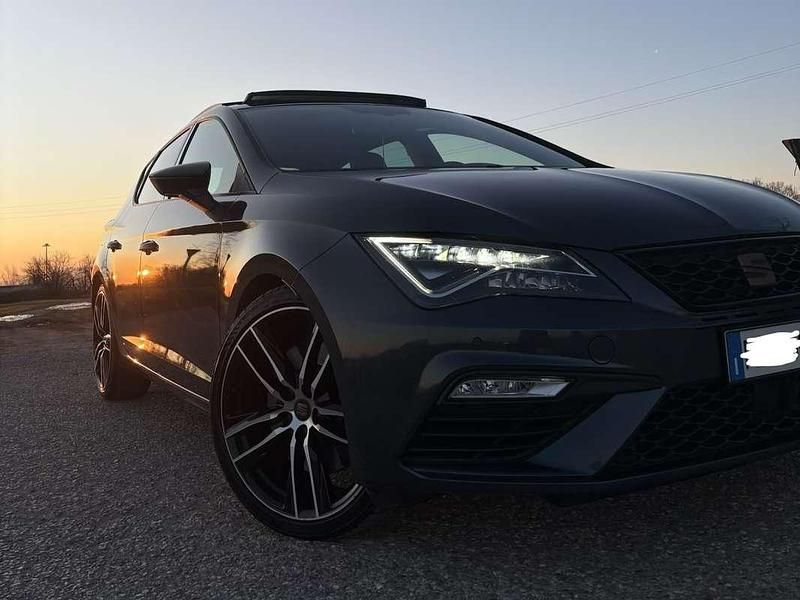 Usata Cupra Leon 290 CV (213 kW) 2019 Berlina