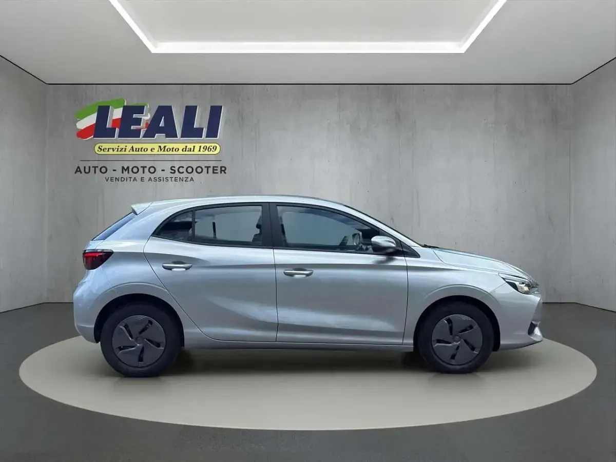 Usata MG MG3 102 CV (75 kW) 2025 Argento Utilitaria