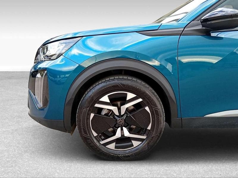 Usata Peugeot 2008 Allure 101 CV (74 kW) 2025 Nero SUV