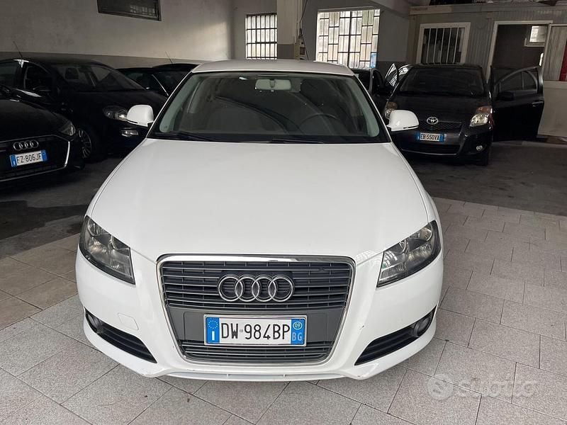 Usata Audi A3 Ambition 104 CV (76 kW) 2009 Bianco Utilitaria