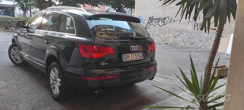 Usata Audi Q7 233 CV (171 kW) 2007 Blu SUV