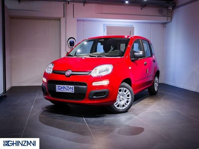Nuova Fiat Panda Icon 69 CV (50 kW) 2025 Rosso passione Utilitaria