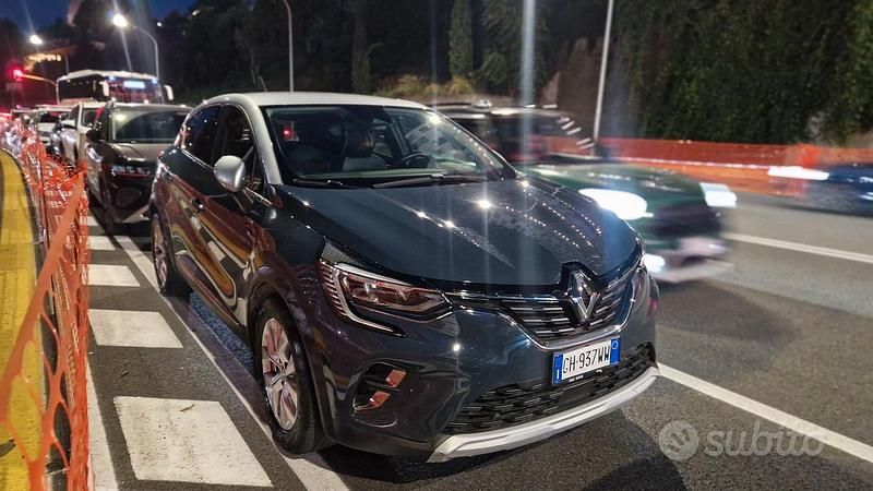Usata Renault Captur 91 CV (66 kW) 2022 SUV