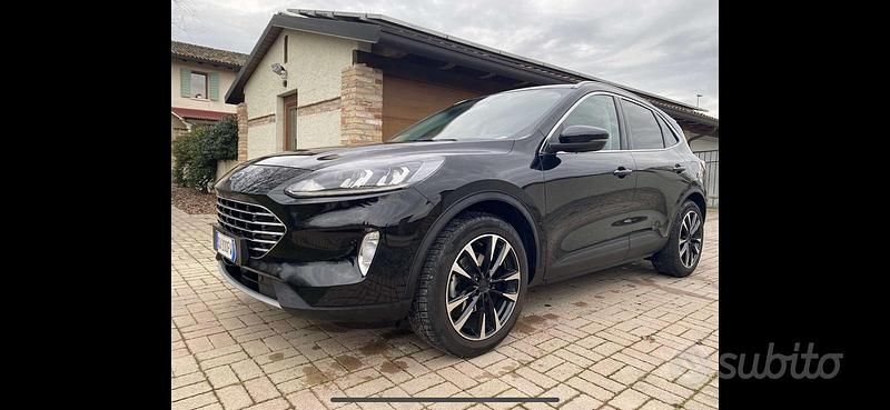 Usata Ford Kuga Business Edition 120 CV (88 kW) 2020 Nero SUV