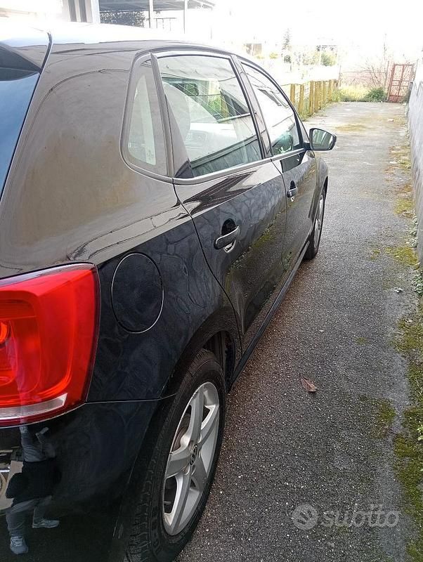 Usata VW Polo 70 CV (51 kW) 2012 Nero Utilitaria
