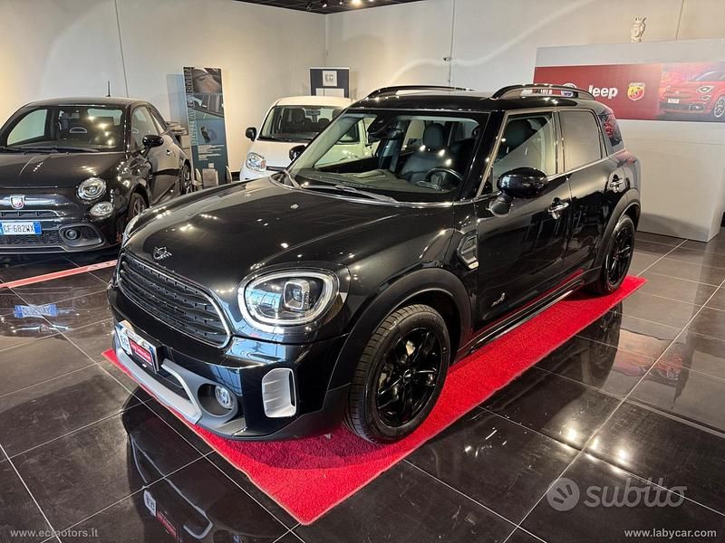 Nero Usata 2023 Mini Cooper D Due volumi | 24.900 € (Molto cara) - Immagine 1/4