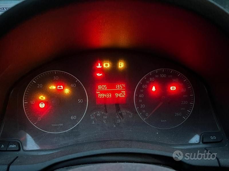 Usata VW Golf V 2007 Grigio Berlina