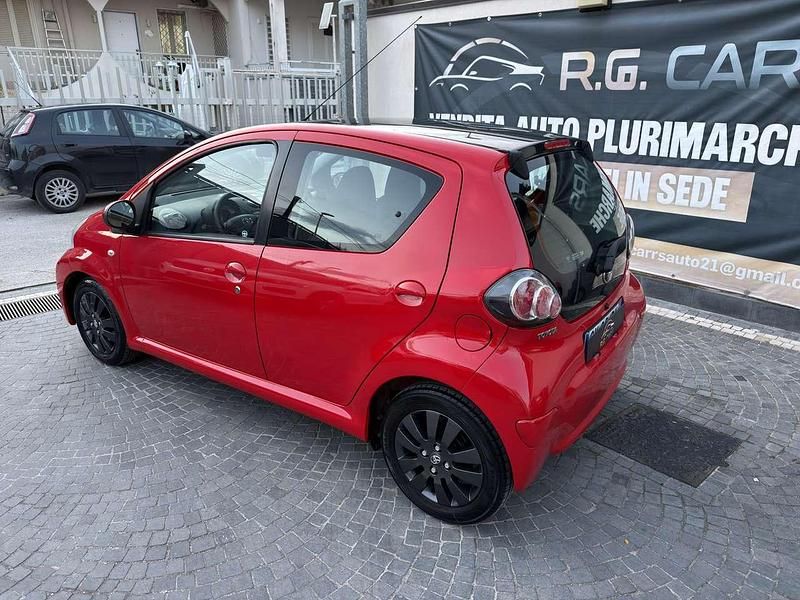 Usata Toyota Aygo 68 CV (50 kW) 2014 Other Utilitaria