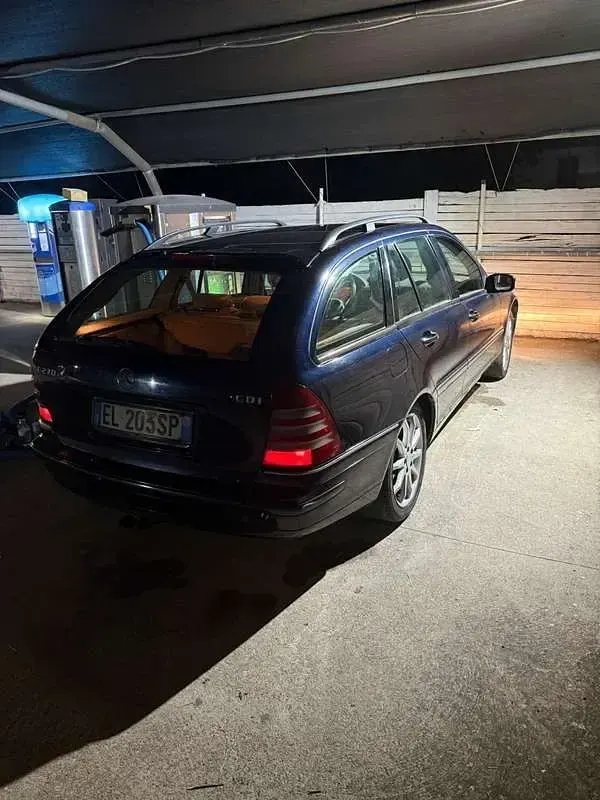 Usata Mercedes C270 Elegance 170 CV (125 kW) 2001 Station wagon