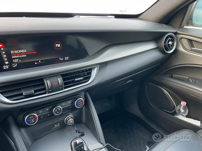 Usato 2018 Alfa Romeo Stelvio 2.1 Diesel 210 CV (23.800 €)