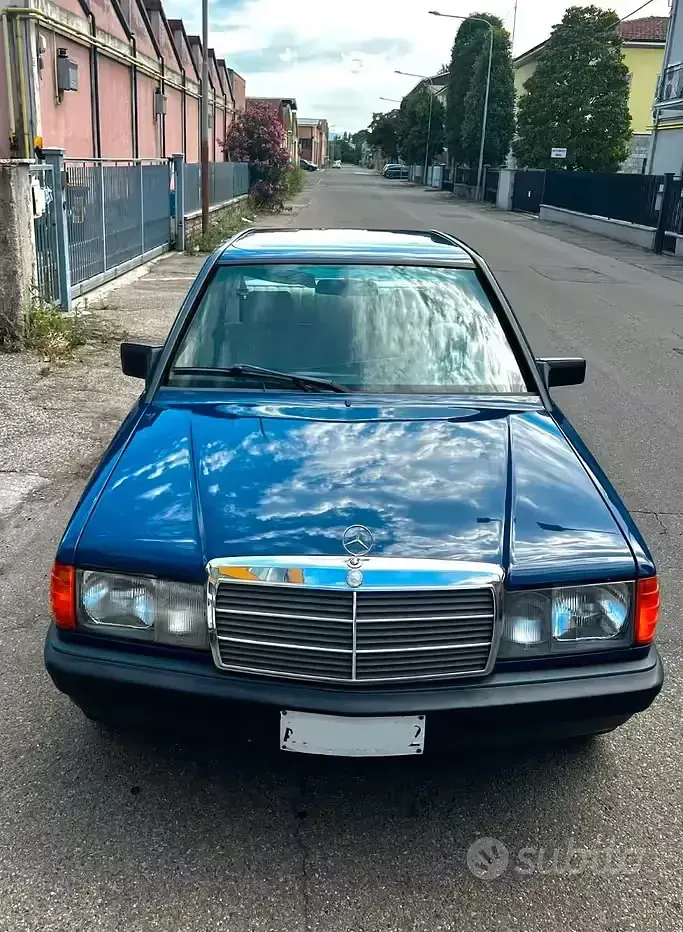 Usata Mercedes 190 90 CV (66 kW) 1983 Berlina