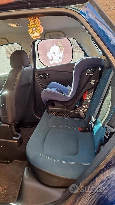 Usata Renault Captur 90 CV (66 kW) 2015 Blu SUV